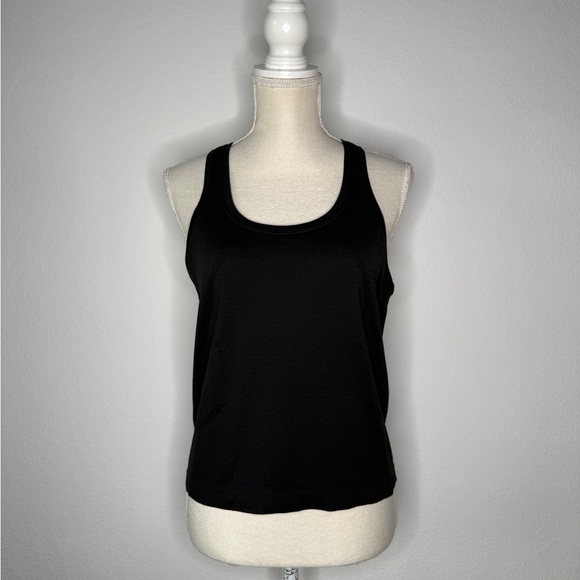 lululemon athletica Tops - Lululemon Black Swiftly Tech Tank